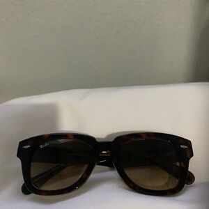 Ray-Ban Brown Sunglasses